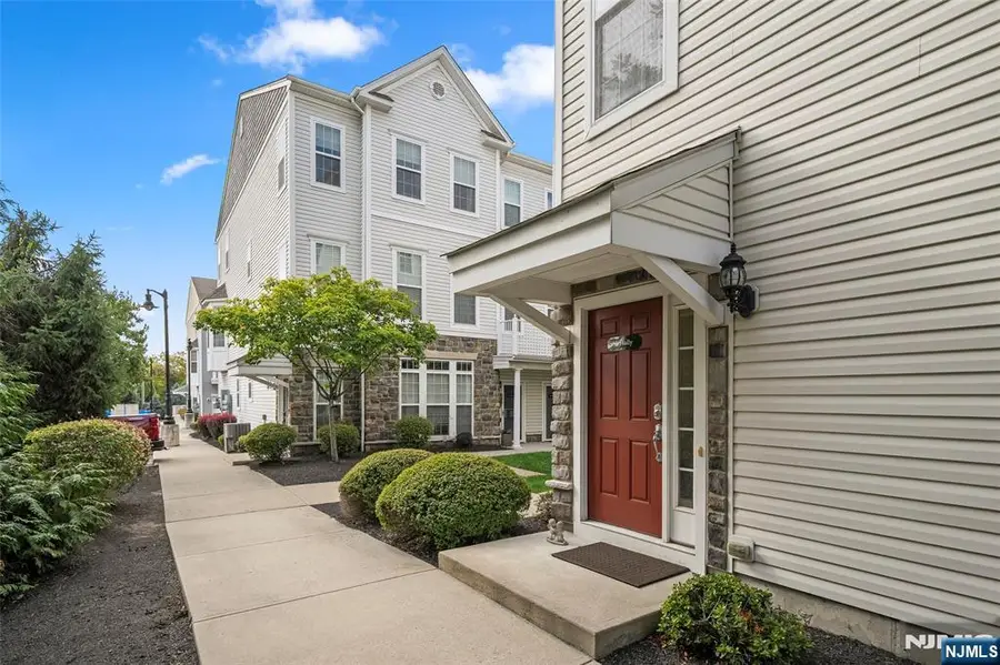 3 Holly Lane, Garfield, NJ 07026 - #3