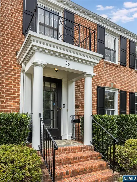 36 Chapman Place, Glen Ridge, NJ 07028 - #3