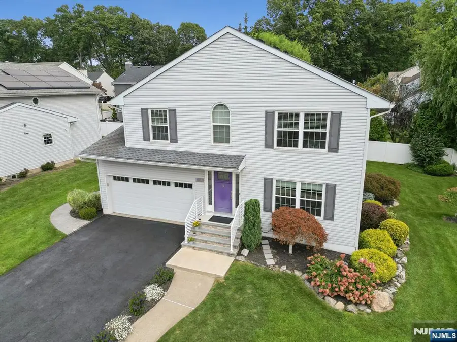 19 Kinder Drive, Bloomfield, NJ 07003 - #2