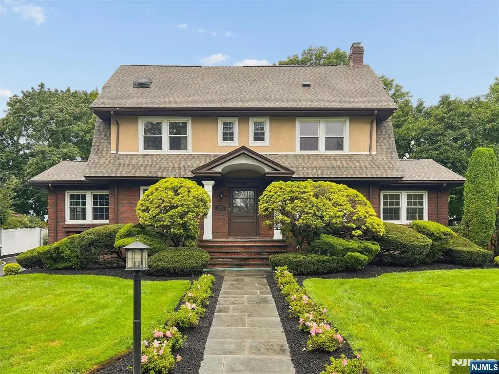 578 Ridgewood Avenue, Glen Ridge, NJ 07028 - #1