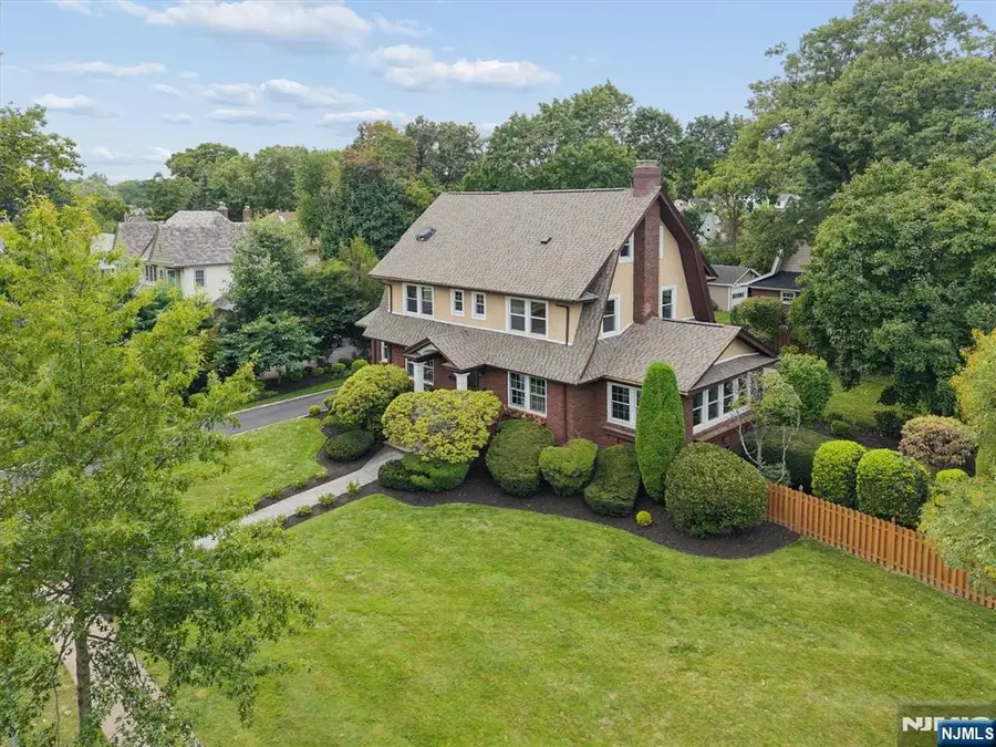 578 Ridgewood Avenue, Glen Ridge, NJ 07028 - #3