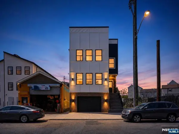 54 Pennsylvania Avenue, Newark, NJ 07114
