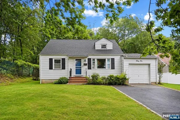 35 Deerfield Drive, West Orange, NJ 07052
