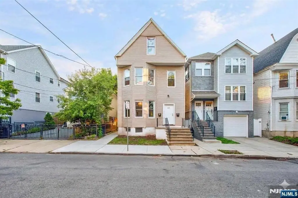 225 10th Street, Newark, NJ 07107 - #1