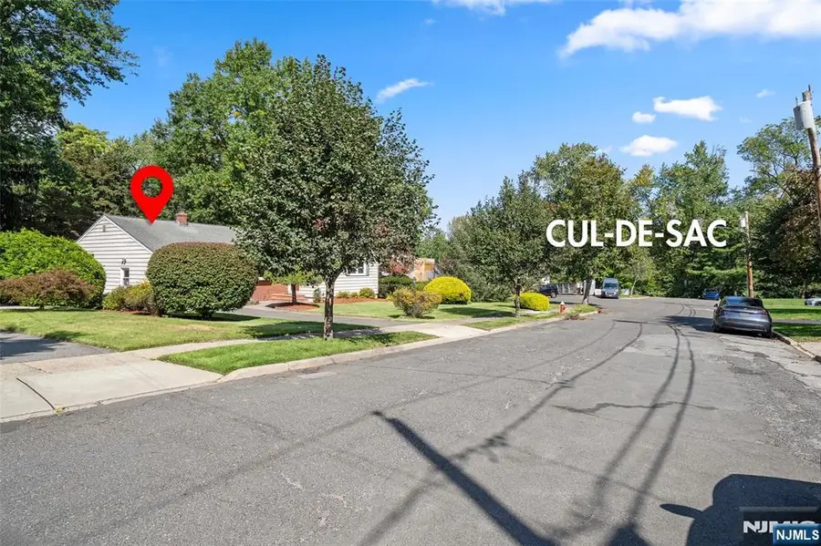 259 Garden Place, Oradell, NJ 07649 - #3