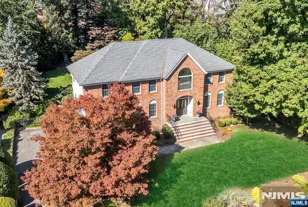 402 Highland Avenue, Ridgewood, NJ 07450