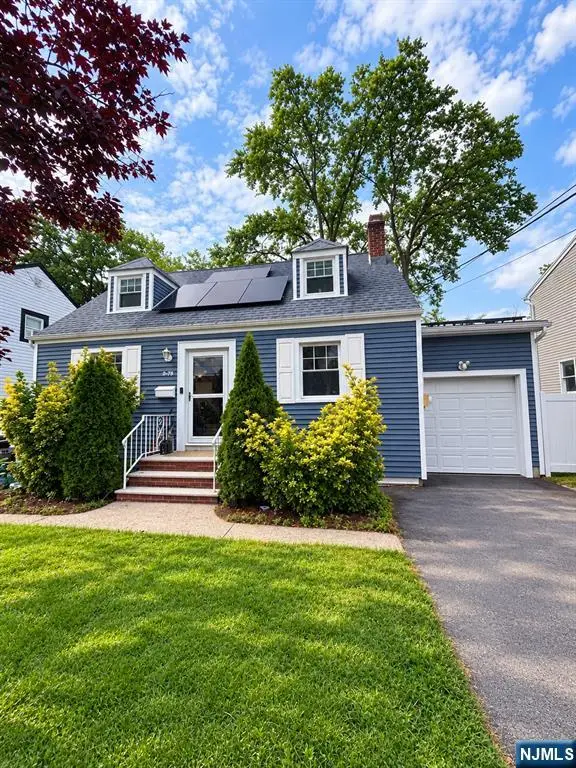78 Midland Avenue, Fair Lawn, NJ 07410