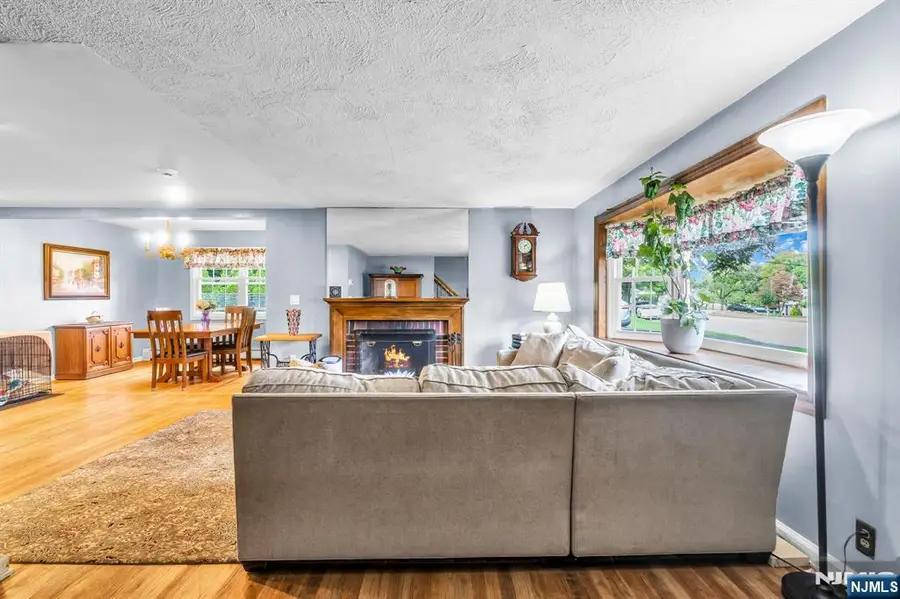 34 Salrit Avenue, Waldwick, NJ 07463 - #3
