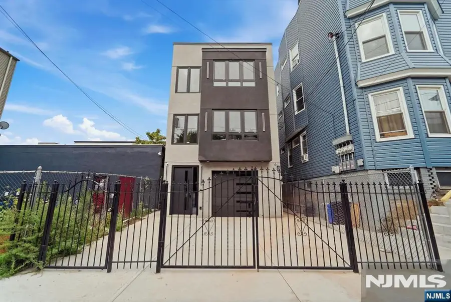161 21st Street, Irvington, NJ 07111 - #2