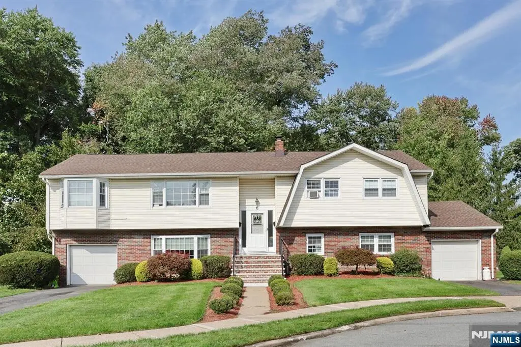 6 Glen Court, Westwood, NJ 07675 - #1
