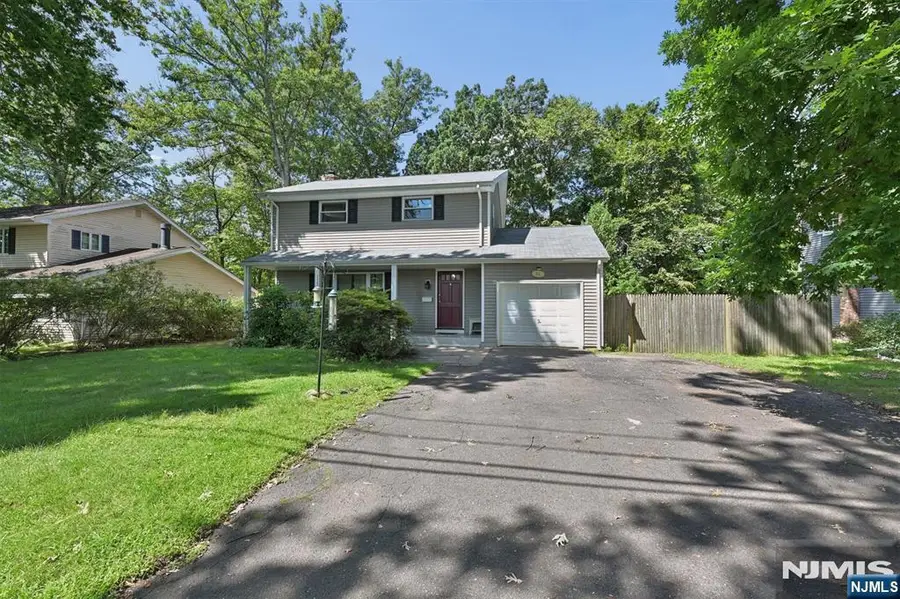 91 Legion Place, Hillsdale, NJ 07642 - #2