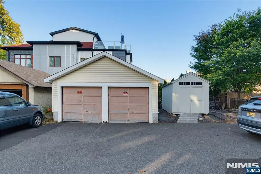 796 Anderson Avenue, Cliffside Park, NJ 07010 - #3