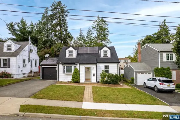 74 Sherwood Street, Clifton, NJ 07013