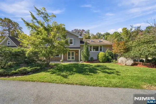 150 Airmont Avenue, Mahwah, NJ 07430