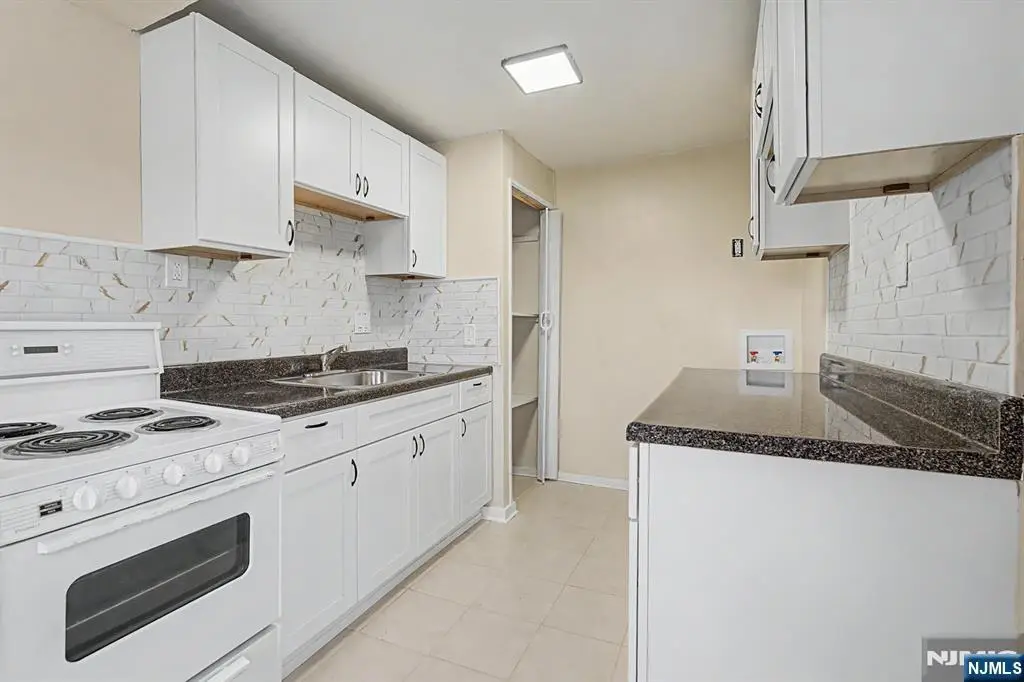 10 Berton Road, Boonton, NJ 07005 - #1