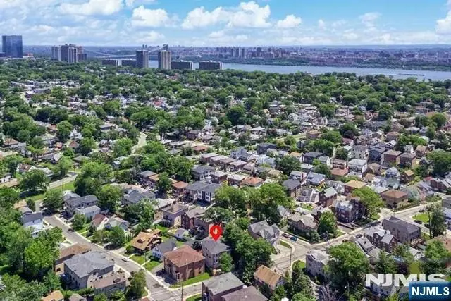 431 Aurora Avenue A, Cliffside Park, NJ 07010 - #3