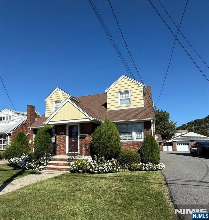 89 Strong Street, Wallington, NJ 07057 - #2
