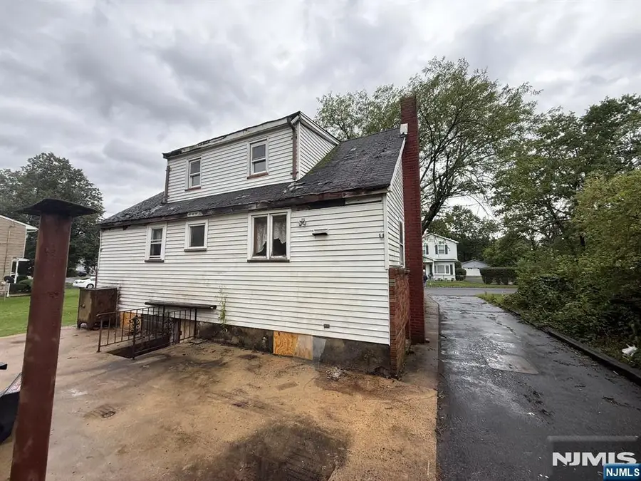 111 Linden Street, Bridgewater, NJ 08807 - #2