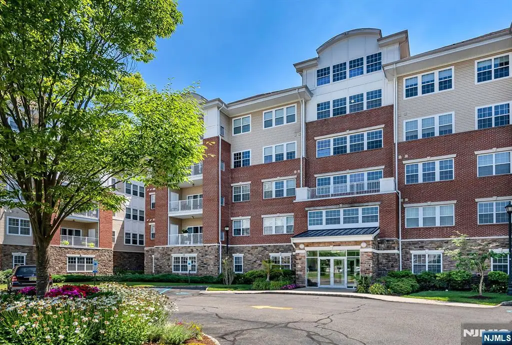 10323 Warrens Way 61, Wanaque, NJ 07465 - #1