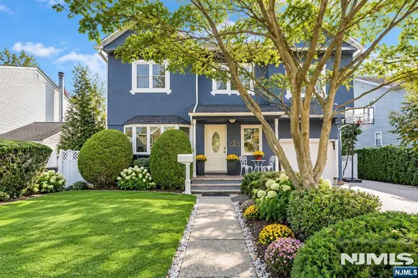 123 Sussex Road, Bergenfield, NJ 07621