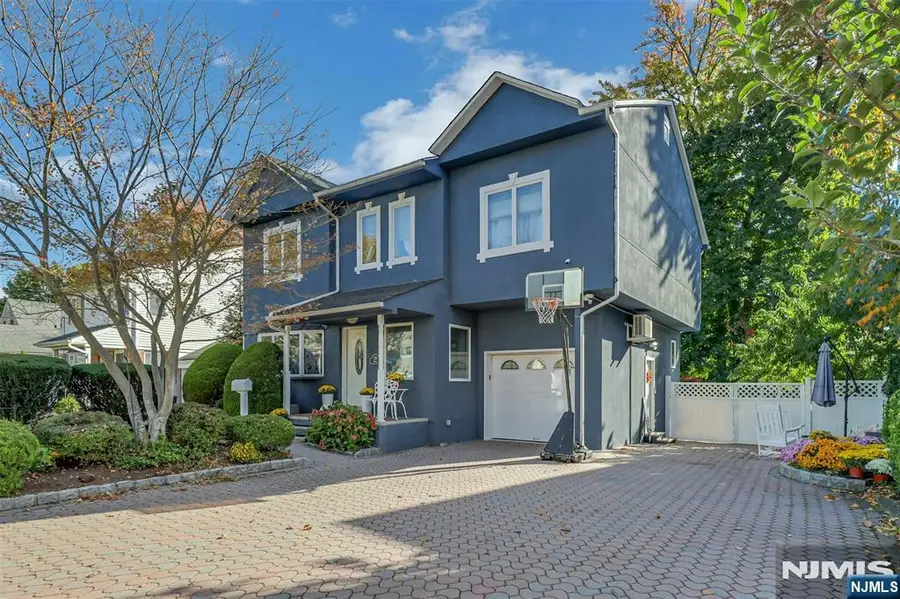 123 Sussex Road, Bergenfield, NJ 07621 - #3
