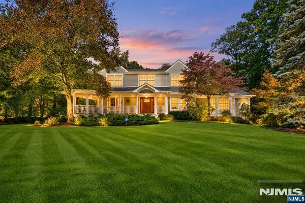29 Appert Terrace, Mahwah, NJ 07430