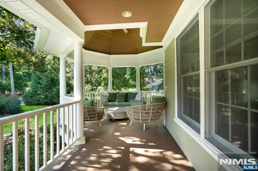 29 Appert Terrace, Mahwah, NJ 07430 - #3