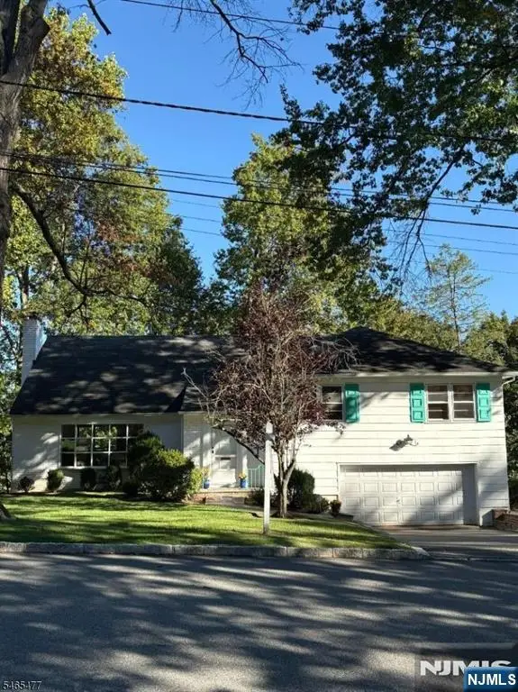 6 Stanford Court, West Orange, NJ 07052 - #2