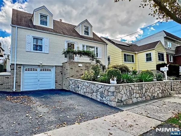 32 William Street, Kearny, NJ 07032