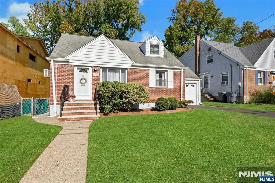 107 Dudley Drive, Bergenfield, NJ 07621 - #3