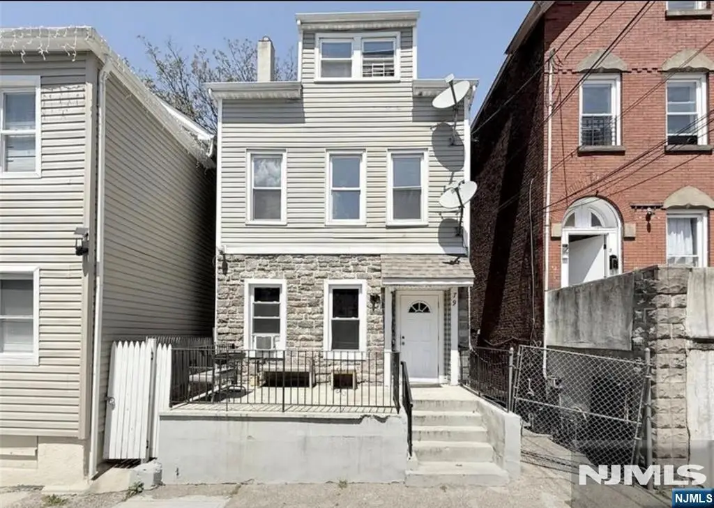 Address Withheld By Seller, Paterson, NJ 07501 - #1