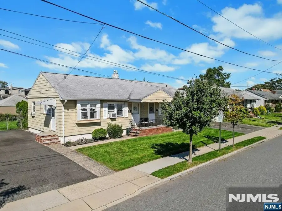 35 Grant Street, East Rutherford, NJ 07073 - #2