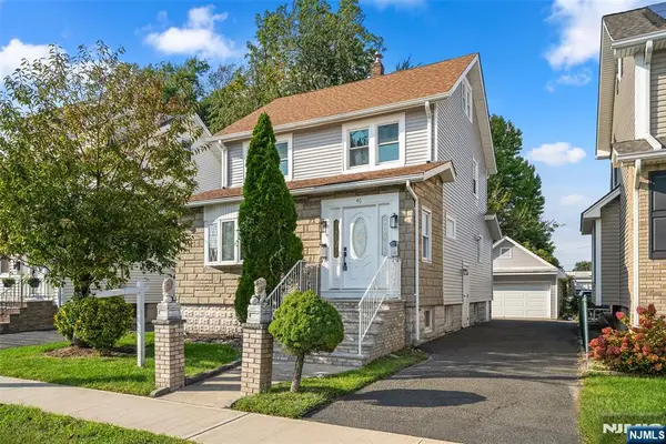 46 Chamberlain Avenue, Little Ferry, NJ 07643