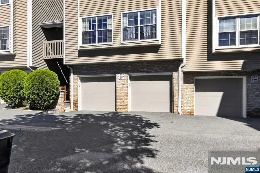 569 Windsor Drive, Palisades Park, NJ 07650 - #3