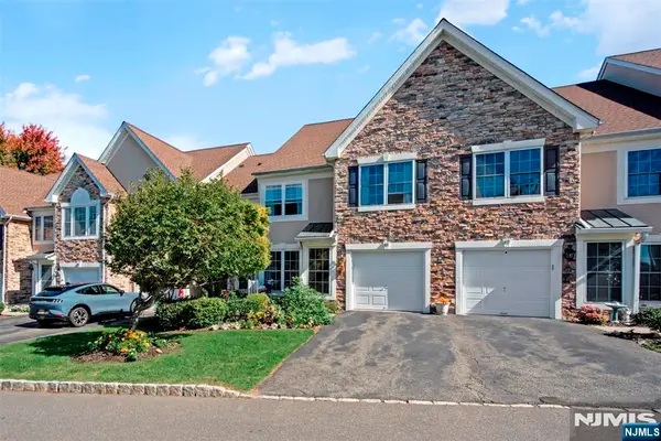 45 Magnolia Way, North Haledon, NJ 07508