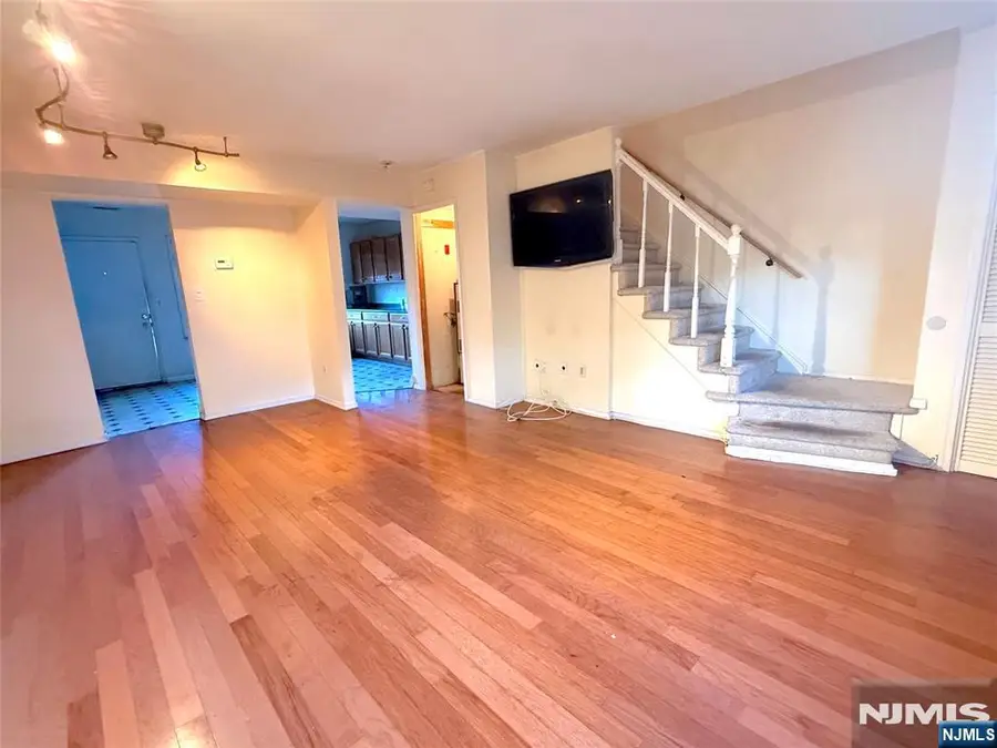 16B Quail Run 16B, Jamesburg, NJ 08831 - #3