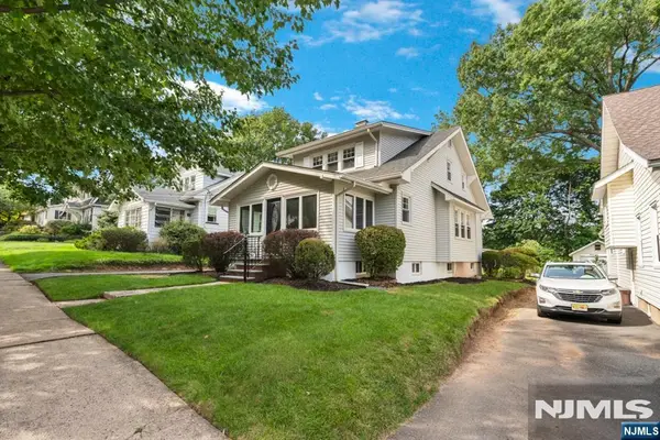 51 Sunset Avenue, Bloomfield, NJ 07003
