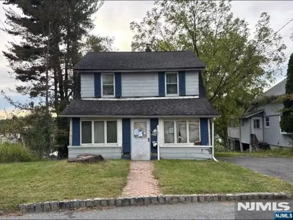 19 Hazel Avenue, Livingston, NJ 07039