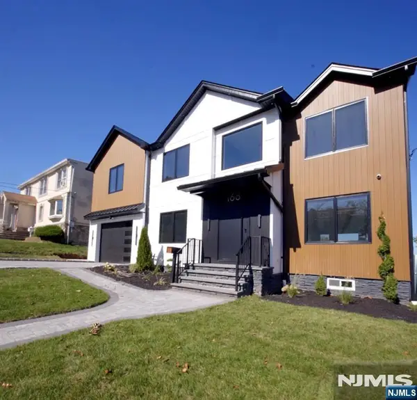 166 Elmwood Drive, Clifton, NJ 07013