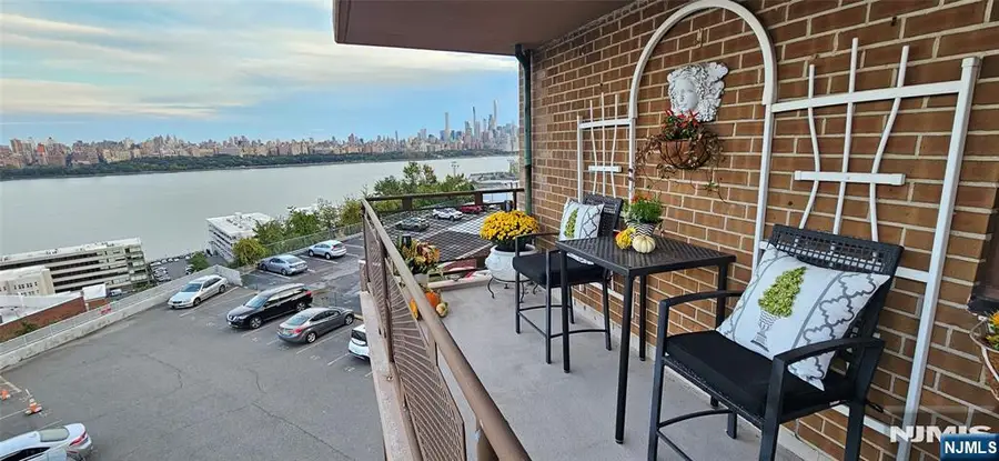 8800 Boulevard East 4E, North Bergen, NJ 07047 - #3