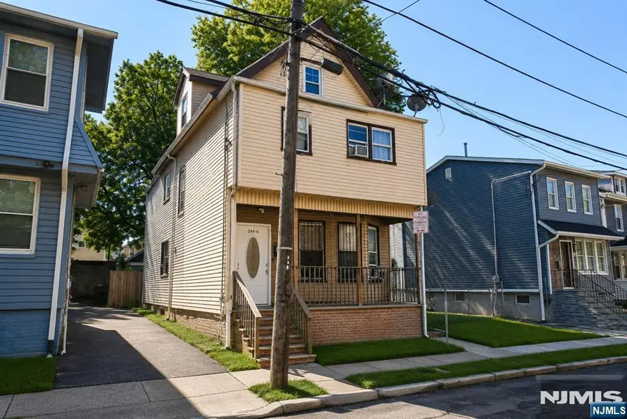 244 Leslie Street, Newark, NJ 07112 - #2