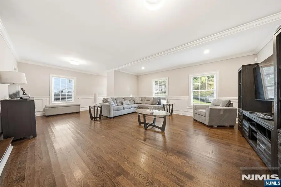 102 Large Avenue, Hillsdale, NJ 07642 - #3