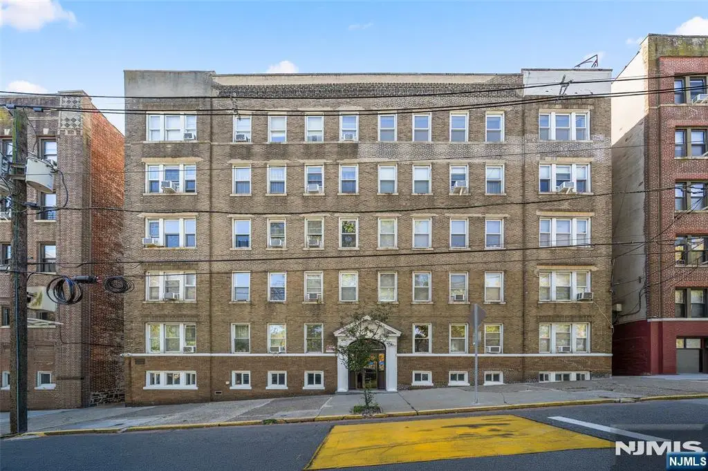 325 79th Street 56, North Bergen, NJ 07047 - #1