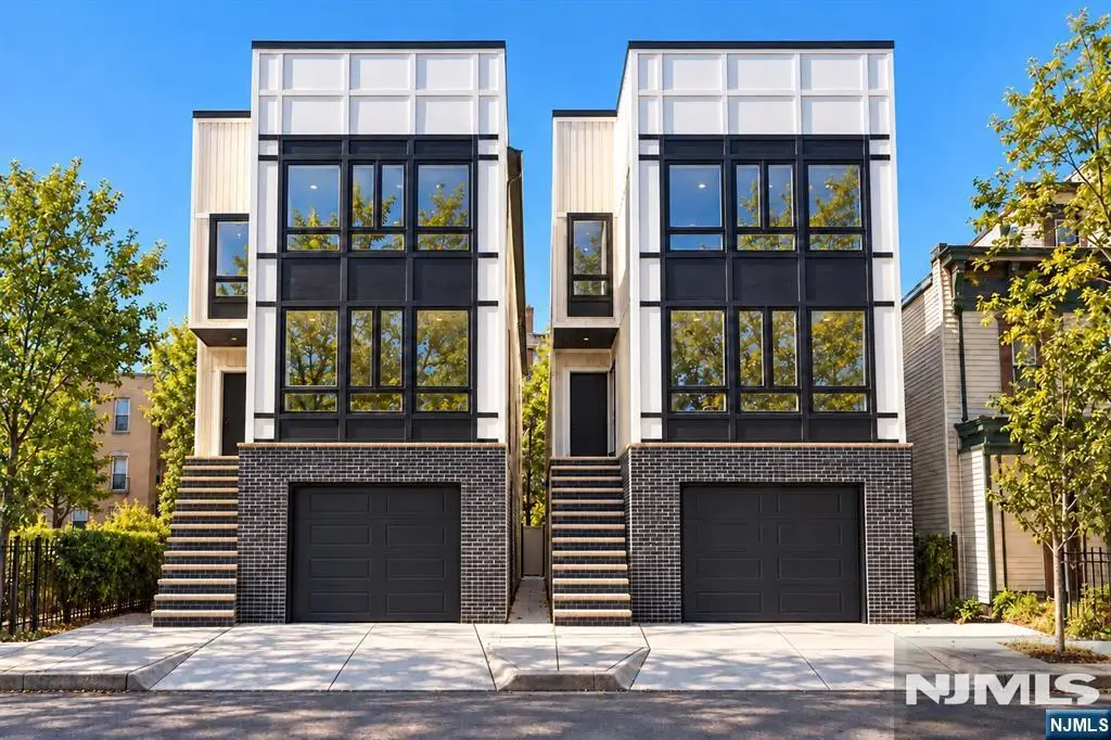 90 Garside Street, Newark, NJ 07104 - #1