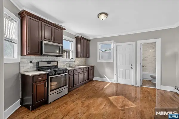 72 Summer Avenue, Newark, NJ 07104