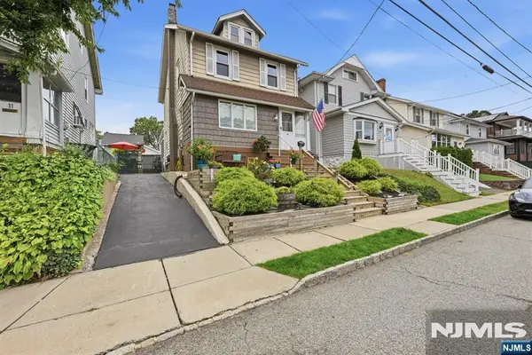 15 Adelaide Street, Belleville, NJ 07109