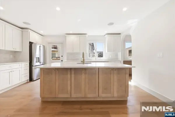 119 Cedar Street, Cliffside Park, NJ 07010