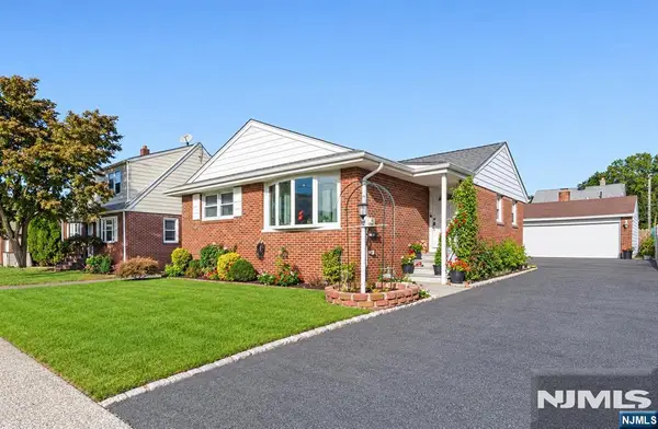 318 7th Street, Saddle Brook, NJ 07663