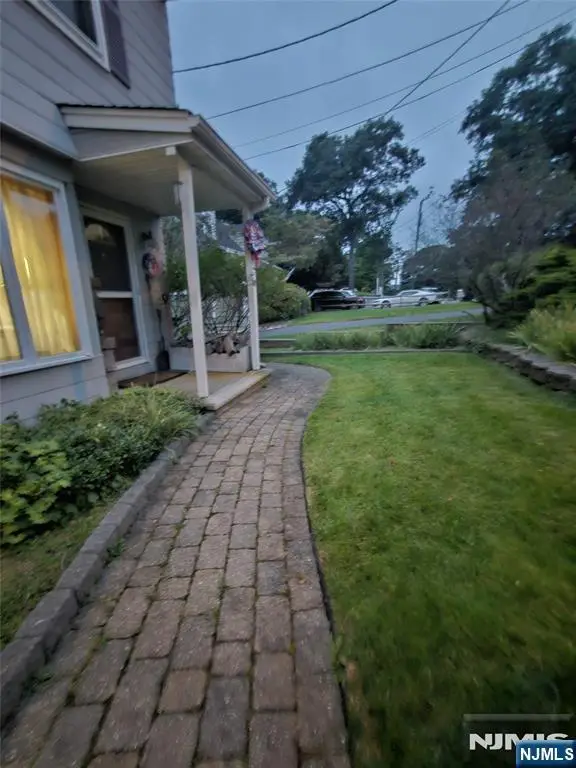50 Oneida Avenue, Oakland, NJ 07436 - #3