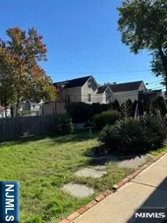 9 Woodside Place, Newark, NJ 07104 - #2